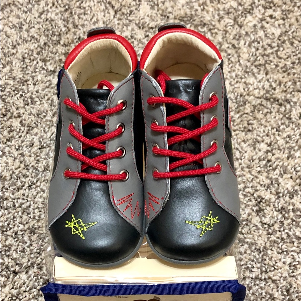 NEW Robeez Graffiti Ankle Leather Boot